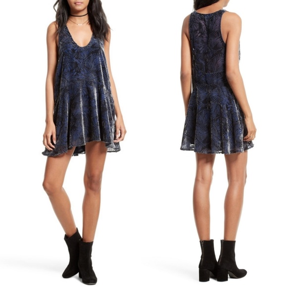 Free People Dresses & Skirts - FREE PEOPLE Ellie Velvet Burnout Trapeze Dress